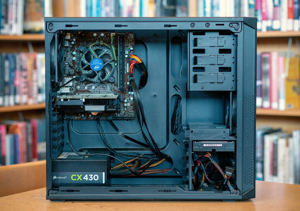 luke hodde z uuxg6iaa8 unsplash